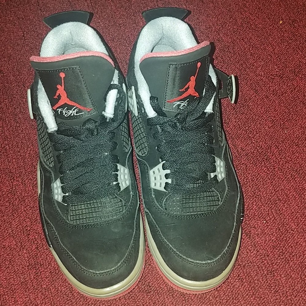 Jordan 4 Retro Black Cement (Open To Offers)
